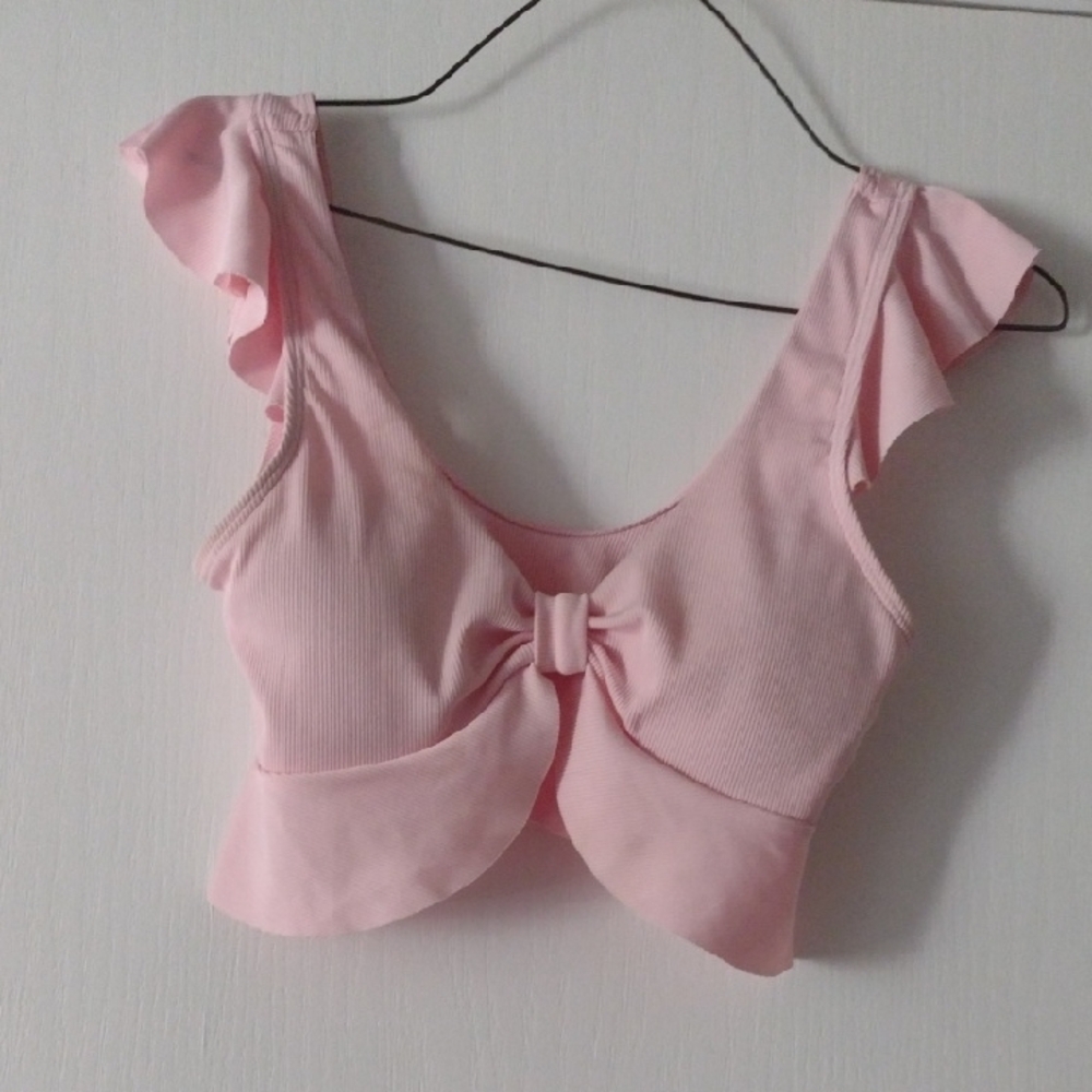 ROMWE Pink Flutter Sleeve Crop Tank Top Ptp 14"